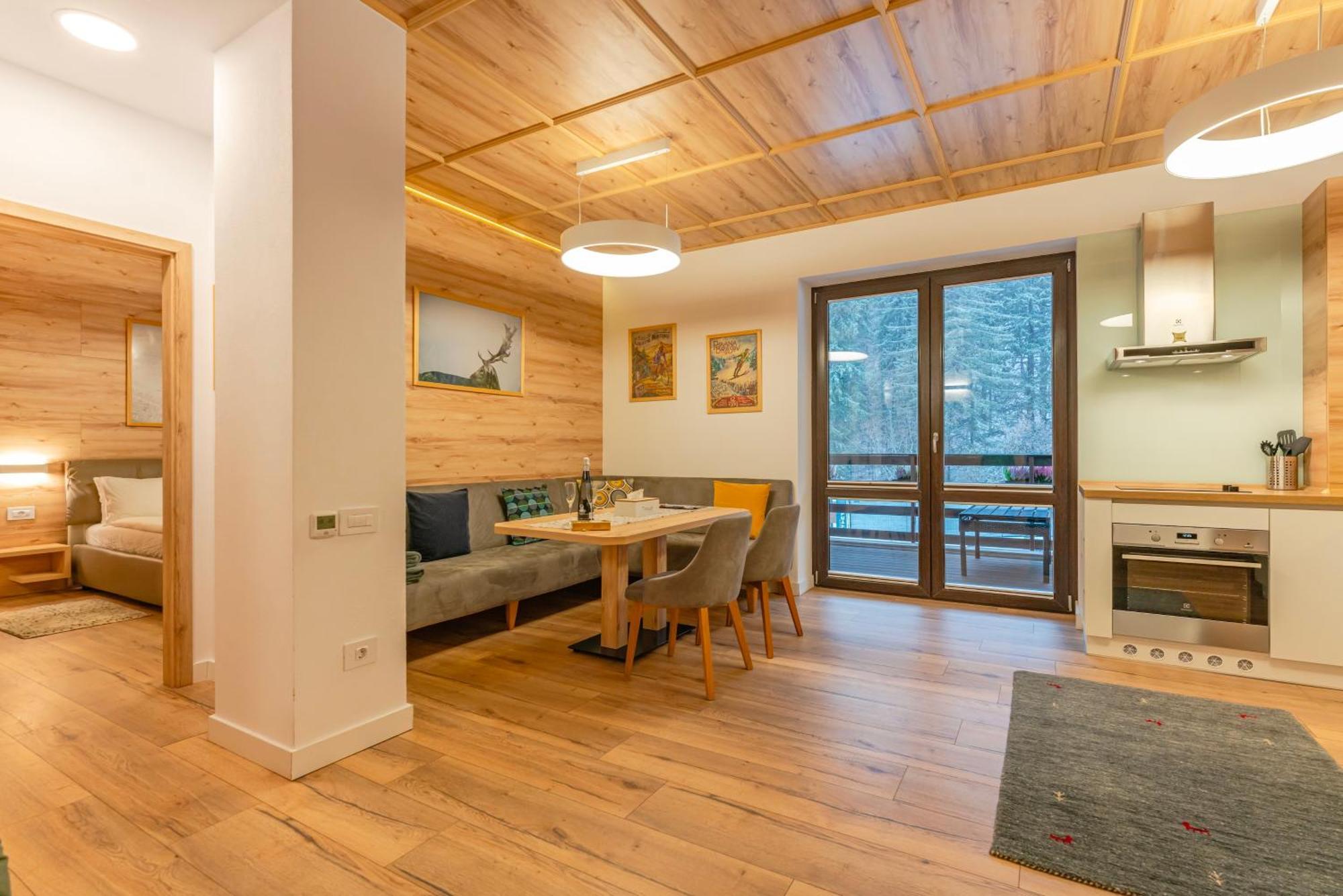 Poiana Ski Residence Apartment 5 ポイアナ・ブラショフ エクステリア 写真