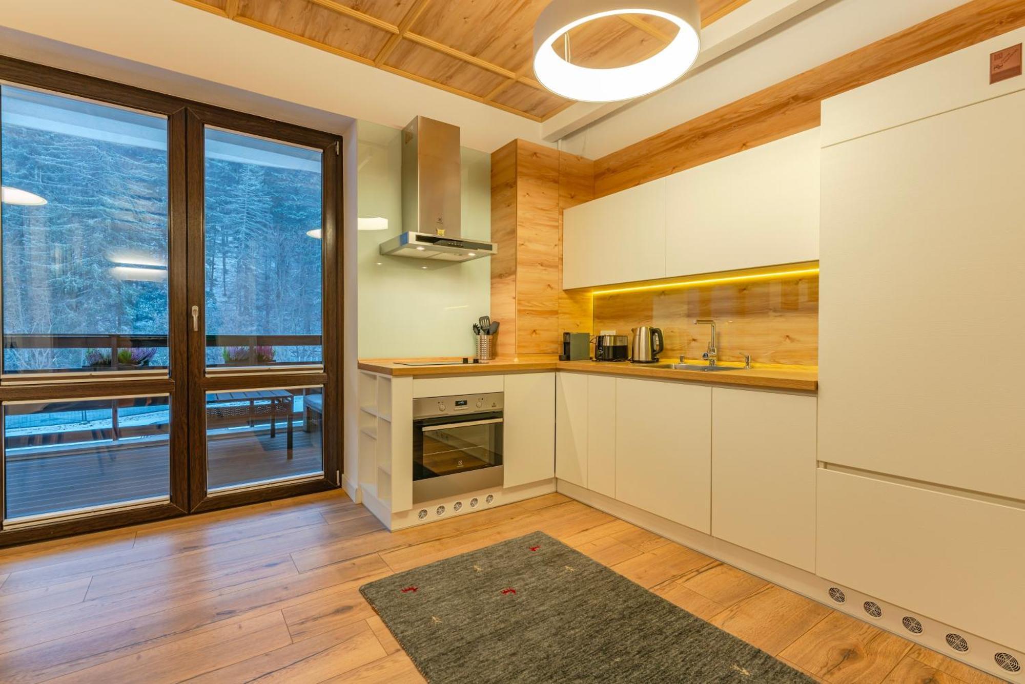 Poiana Ski Residence Apartment 5 ポイアナ・ブラショフ エクステリア 写真