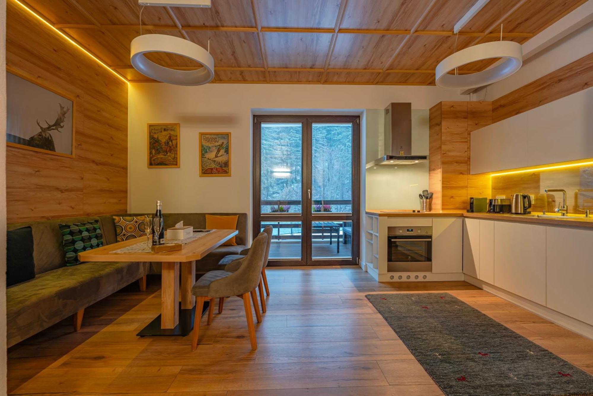 Poiana Ski Residence Apartment 5 ポイアナ・ブラショフ エクステリア 写真